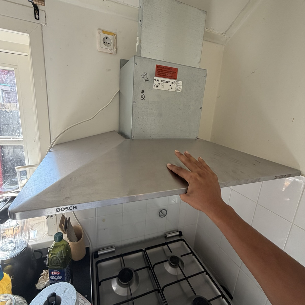 Foto bij klus: Afzuigkap ophangen in Hilversum